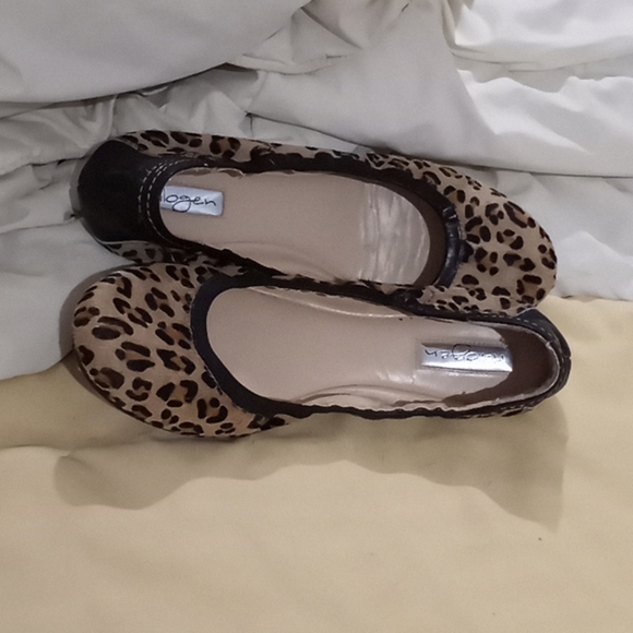 HALOGEN calf hair flats - Picture 2 of 4